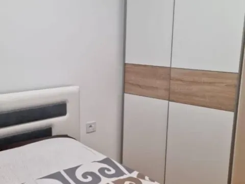 Sale, two bedroom apartment, 60m², Bečići, Budva - image 2