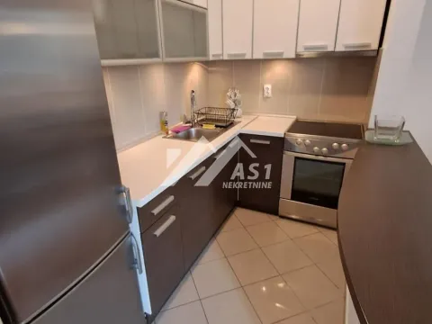 Izdavanje, dvosoban stan, 46m², Grbavica, Novi Sad Sve Podlokacije - image 3