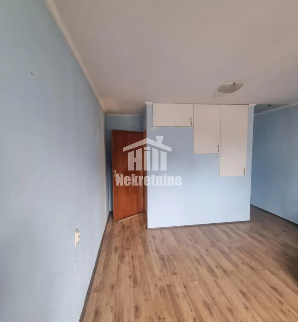 Sale, three bedroom apartment, 66m², Zemun Kalvarija, Zemun Sve Podlokacije
