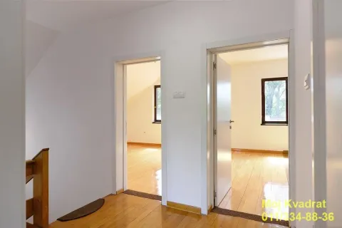 Rent, office space, 160m², Zemun Kalvarija, Zemun Sve Podlokacije - image 11