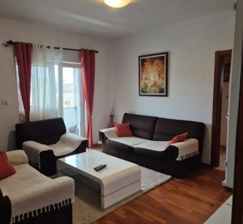 Prodaja, dvosoban stan, 65m², Stari Aerodrom, Podgorica
