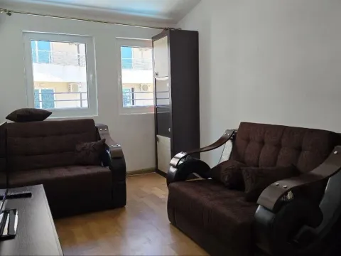 Sale, two bedroom apartment, 74m², Petrovac, Budva - image 7