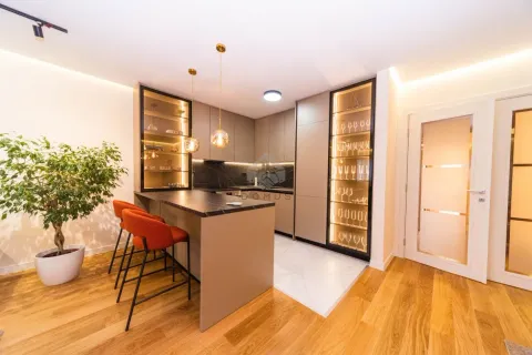 Izdavanje, dvosoban stan, 108m², Central Point, Podgorica - image 4