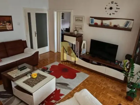 Stan in Bezanijska Kosa 1