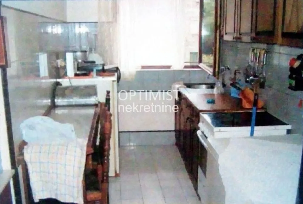 Sale, four bedroom apartment, 96m², Savski Venac, Beograd