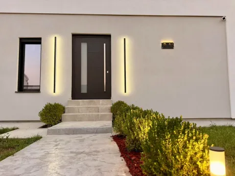 Sale, house, 225m², Gornja Gorica, Podgorica - image 9