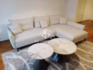 Izdavanje, dvosoban stan, 62m², Stari Grad, Beograd - image 1