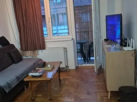 Prodaja, trosoban stan, 78m², Bulevar Oslobodjenja, Novi Sad Sve Podlokacije - image 1