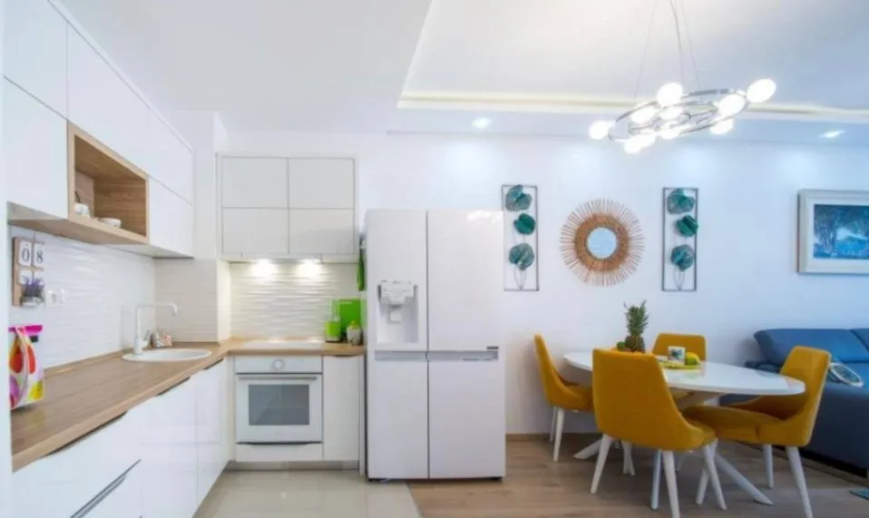 Izdavanje, dvosoban stan, 60m², Maslinjak, Budva