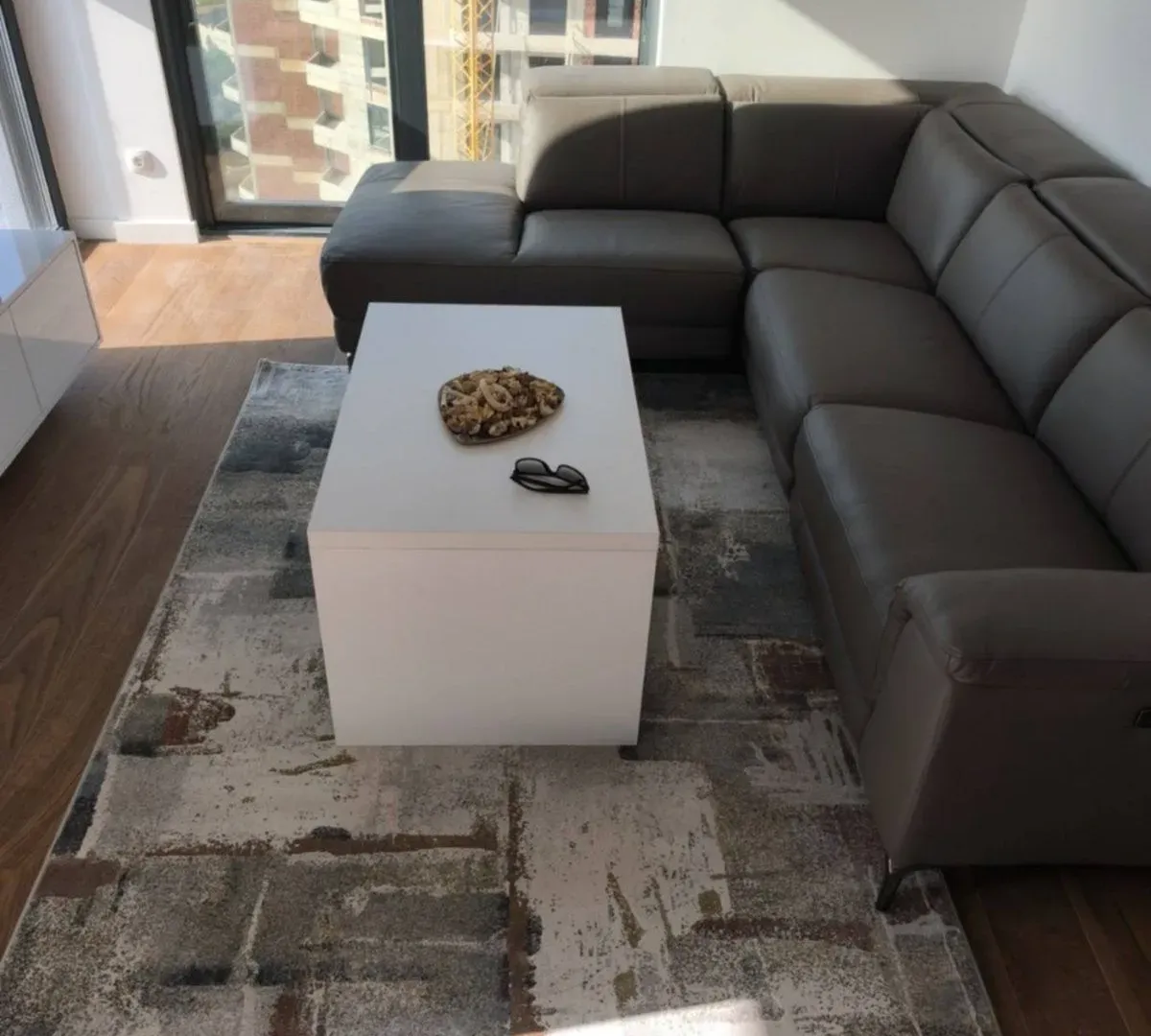 Rent, one bedroom apartment, 49m², Centar, Bar