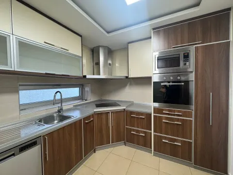 Rent, four bedroom apartment, 150m², Dedinje Sve Podlokacije, Beograd - image 5