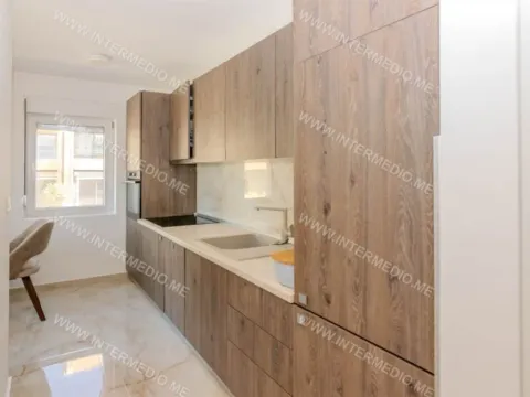 Prodaja, jednosoban stan, 44m², Baošići, Herceg Novi - image 9