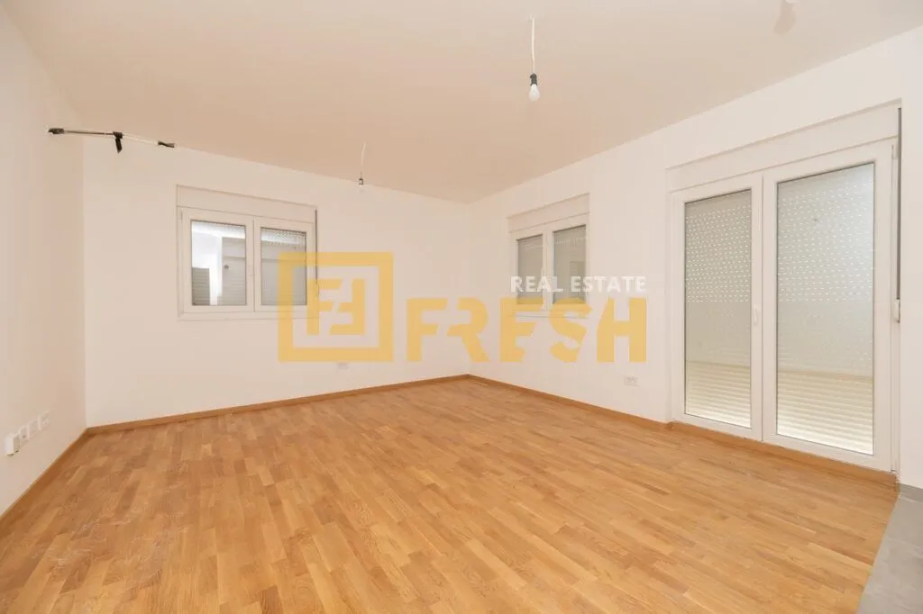 Sale, two bedroom apartment, 65m², Stari Aerodrom, Podgorica