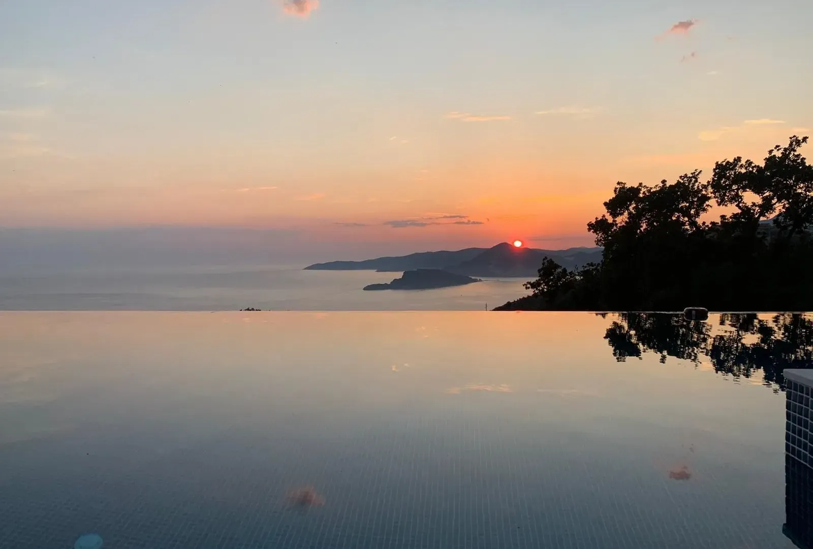 Sale, house, 430m², Sveti Stefan, Budva