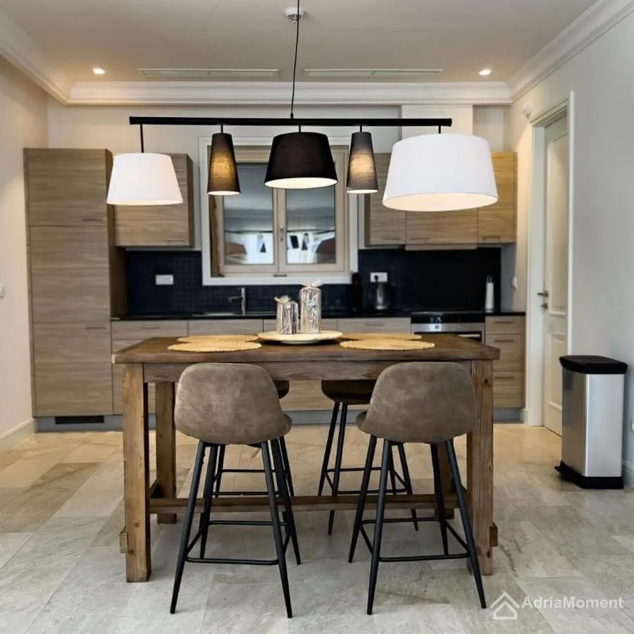 Prodaja, trosoban stan, 290m², Luštica Bay, Tivat