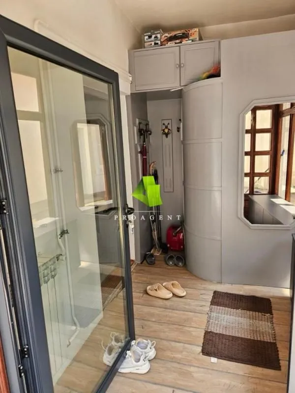 Izdavanje, kuća, 100m², Crveni Krst, Niš