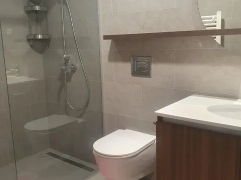 Izdavanje, trosoban stan, 72m², Savski Venac, Beograd - image 13