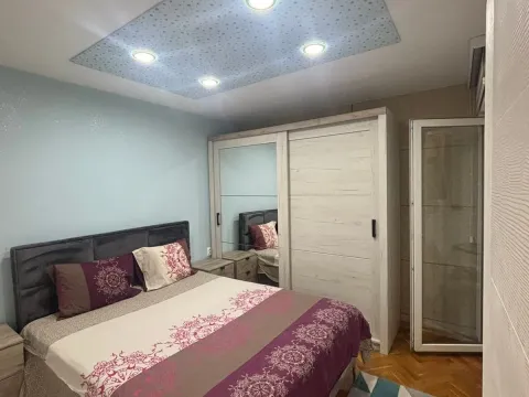 Rent, one bedroom apartment, 43m², Stari Aerodrom, Podgorica - image 8