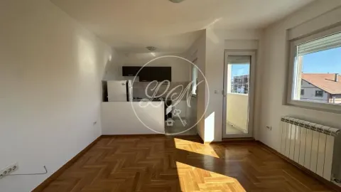 Sale, two bedroom apartment, 43m², Batajnica, Beograd - image 2