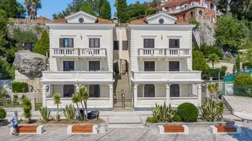 Sale, house, 564m², Herceg Novi, Crna Gora