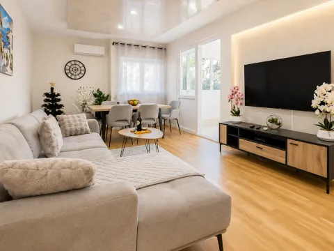 Prodaja, dvosoban stan, 62m², Seljanovo, Tivat - image 2