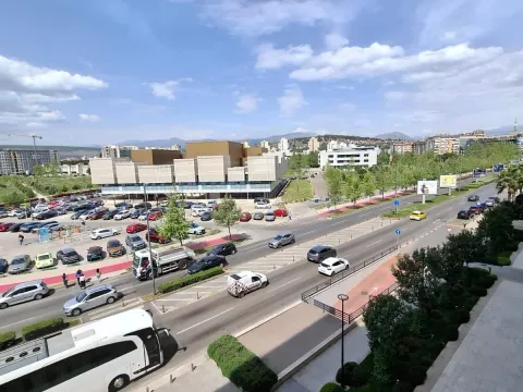 Prodaja, jednosoban stan, 63m², Preko Morače, Podgorica - image 2