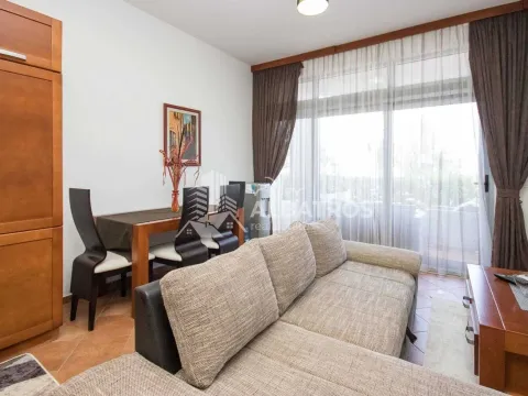 Rent, one bedroom apartment, 45m², Dobre Vode, Bar - image 5