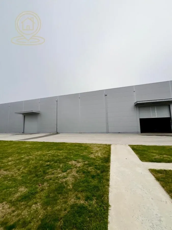 Rent, office space, 1201m², Kudeljarski Nasip, Pančevo
