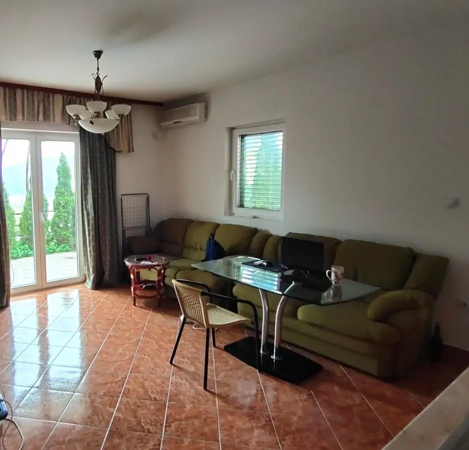 Prodaja, jednosoban stan, 56m², Topla, Herceg Novi