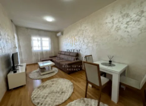 Prodaja, stan, 43m², Stari Aerodrom, Podgorica - image 2