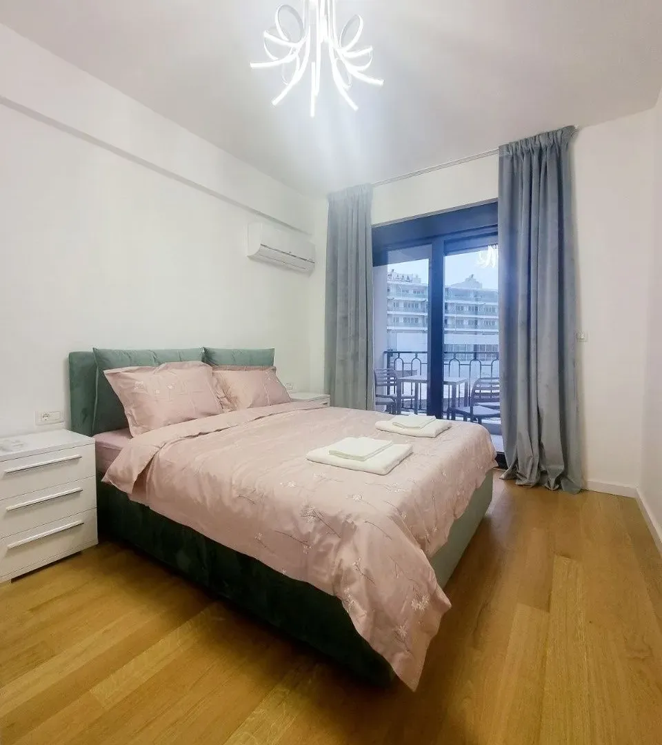 Prodaja, dvosoban stan, 69m², Centar, Budva