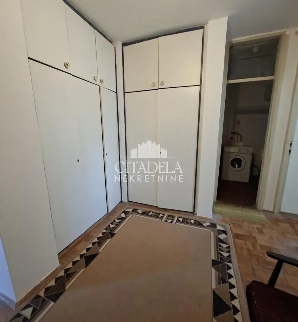 Sale, four bedroom apartment, 118m², Banjica, Voždovac Sve Podlokacije