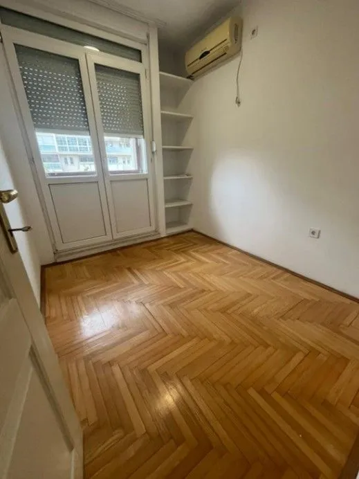 Izdavanje, dvosoban stan, 60m², Preko Morače, Podgorica