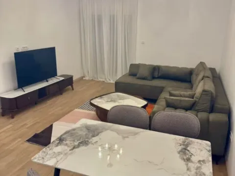 Izdavanje, jednosoban stan, 57m², Momišići, Podgorica - image 3