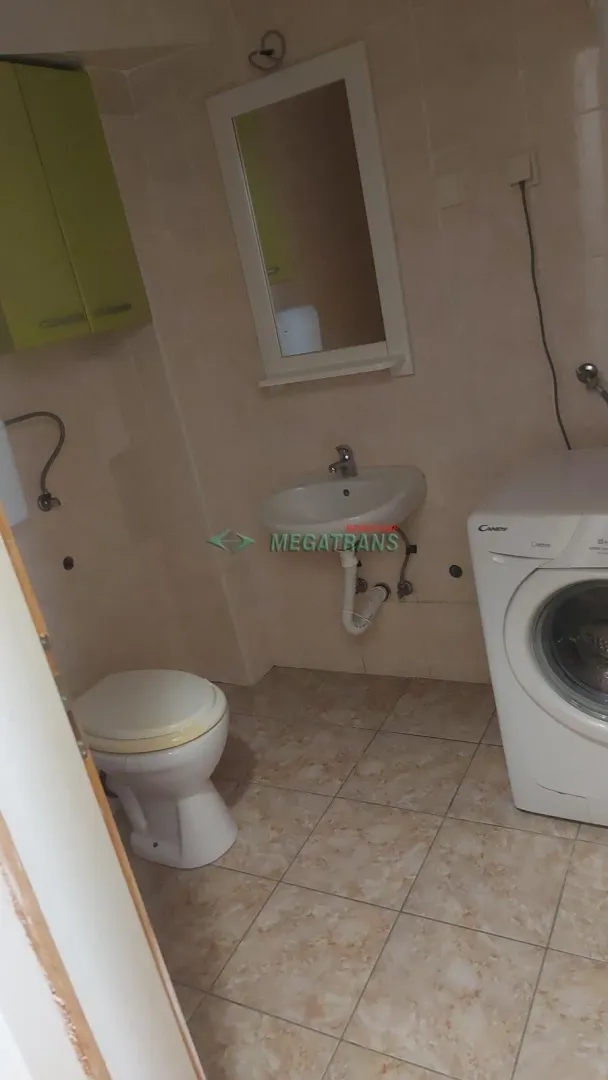 Izdavanje, jednosoban stan, 30m², Bulevar Oslobodjenja, Novi Sad Sve Podlokacije