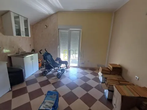Prodaja, kuća, 120m², Podgorica, Crna Gora - image 29