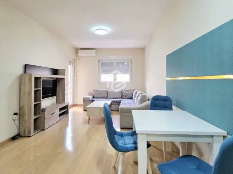 Izdavanje, jednosoban stan, 46m², City Kvart, Podgorica - image 8