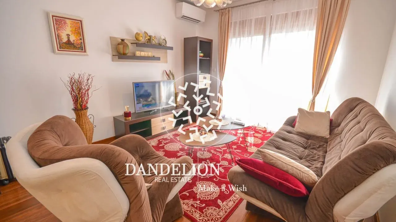 Izdavanje, jednosoban stan, 52m², Master Kvart, Podgorica