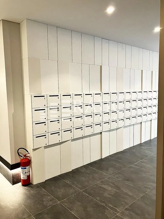Rent, three bedroom apartment, 84m², Novi Beograd Sve Podlokacije, Beograd