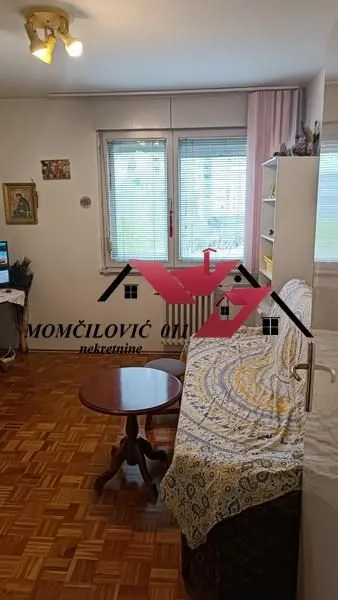 Prodaja, trosoban stan, 101m², Žarkovo, Beograd