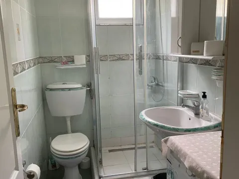Rent, one bedroom apartment, 37m², Podkošljun, Budva - image 3
