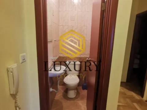 Sale, apartment, 65m², Blok 9, Podgorica - image 3