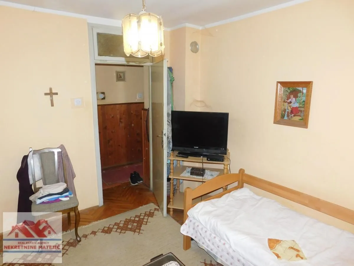Prodaja, dvosoban stan, 58m², Centar, Kragujevac