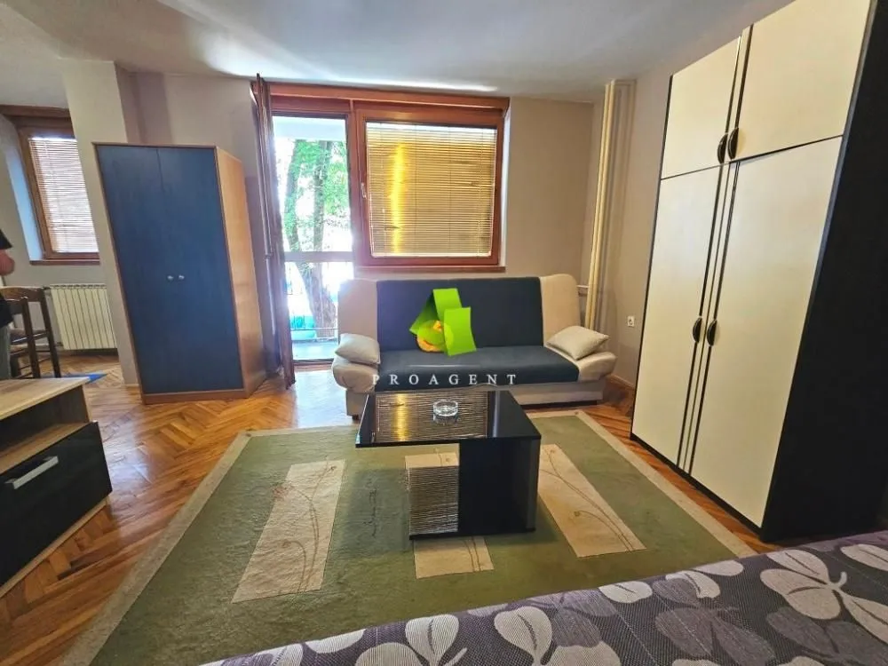 Prodaja, jednosoban stan, 38m², Medijana, Niš