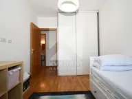 Izdavanje, dvosoban stan, 64m², City Kvart, Podgorica - image 14