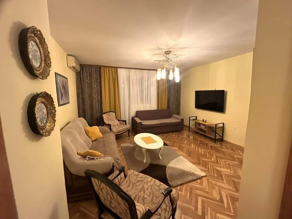 Rent, two bedroom apartment, 85m², Centar, Podgorica