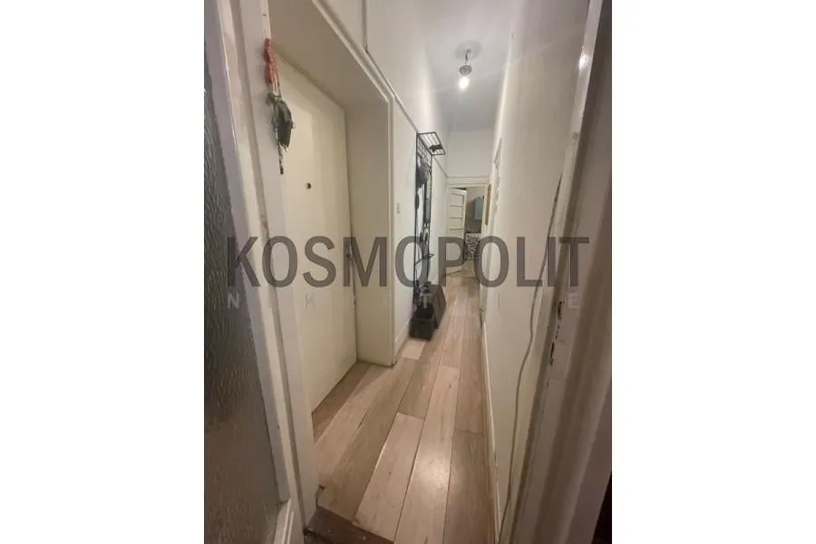 Prodaja, četvorosoban stan, 97m², Stari Grad, Beograd