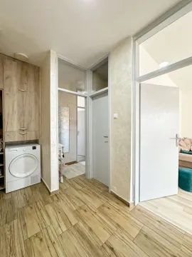Prodaja, dvosoban stan, 73m², Zabjelo, Podgorica - image 10