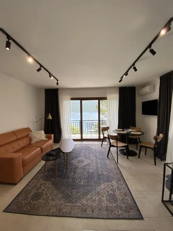 Prodaja, kuća, 145m², Kumbor, Herceg Novi