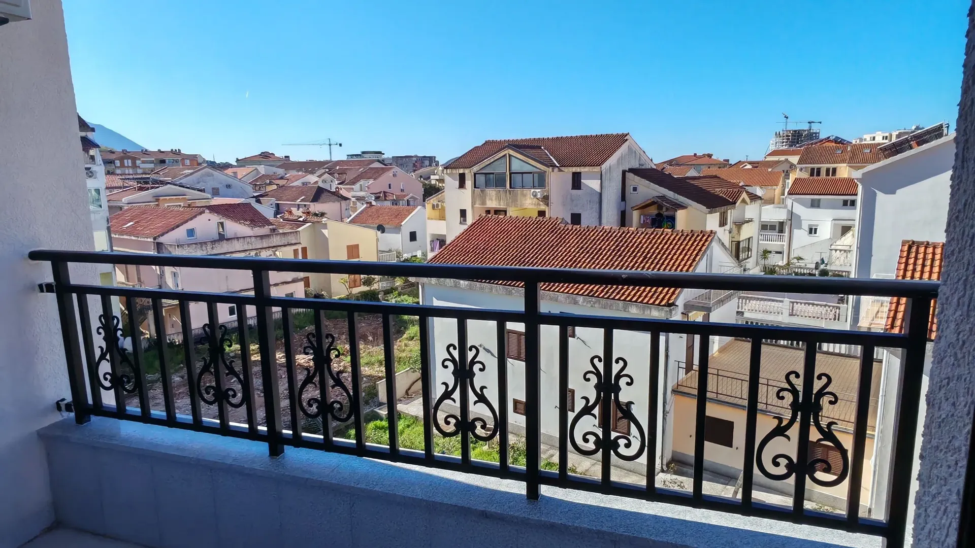 Rent, two bedroom apartment, 70m², Velji Vinogradi, Budva